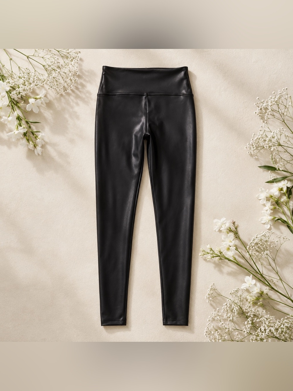 SPANX Faux Leather Leggings Black High Rise Sculpting Pull-On Size Medium